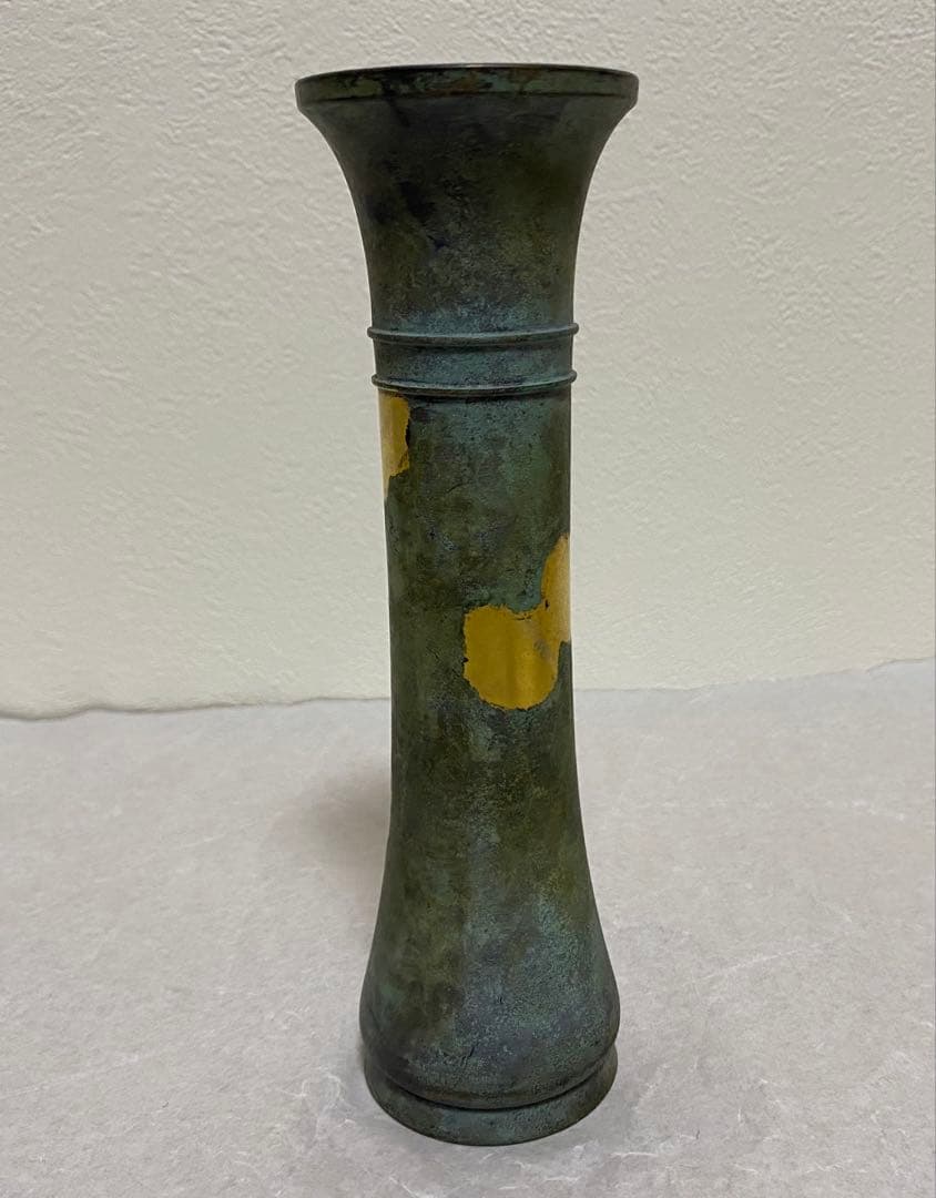 秦蔵六造り　塗金銅花生と塗金銅瑞鳥置物のセット