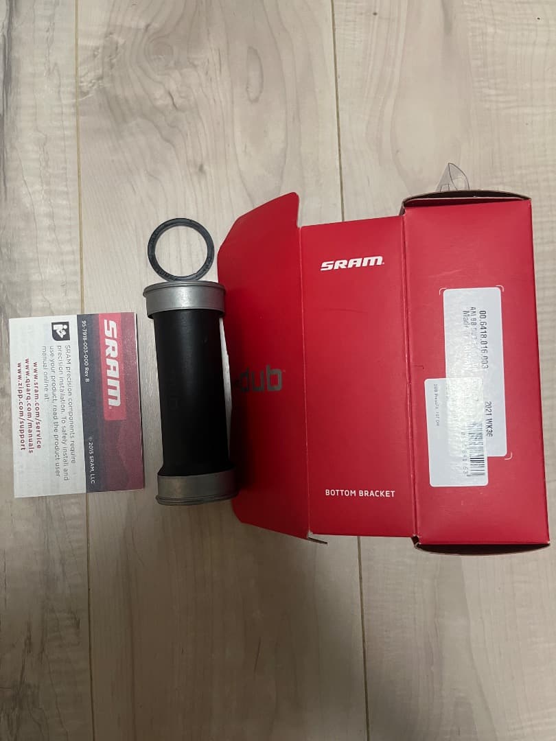 SRAM DUB PF107 新品未使用開封済み