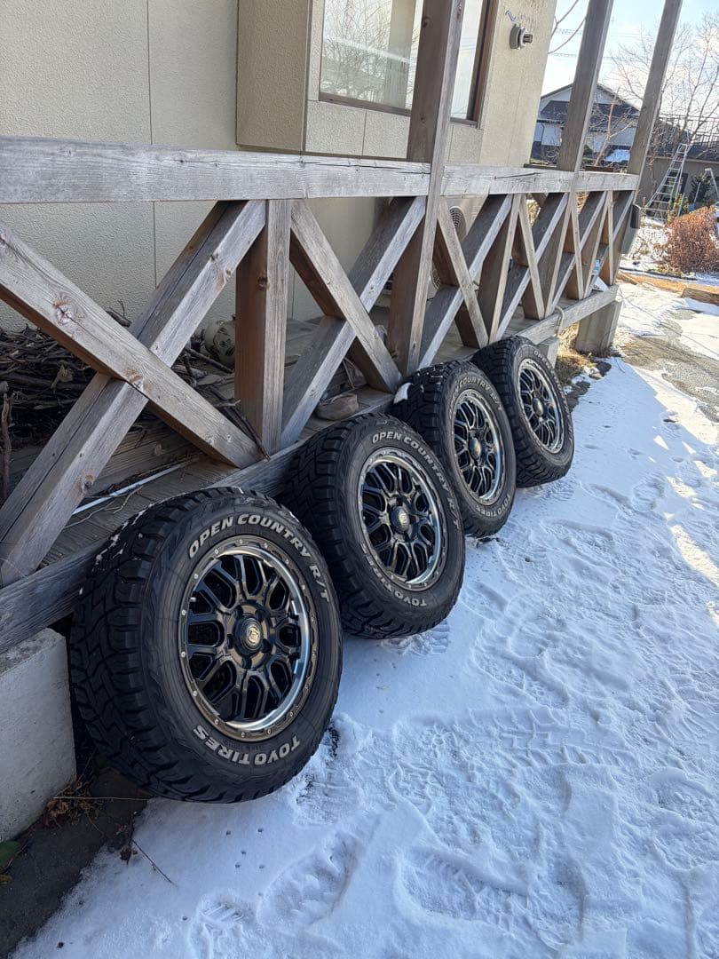 OPEN COUNTRY R/T 215 65 R16 バリ溝　1本①