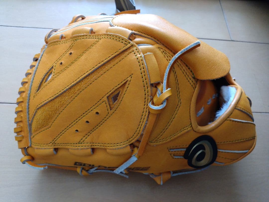 asics アシックス GOLDSTAGE 硬式投手用 グローブ　BGH8LQ