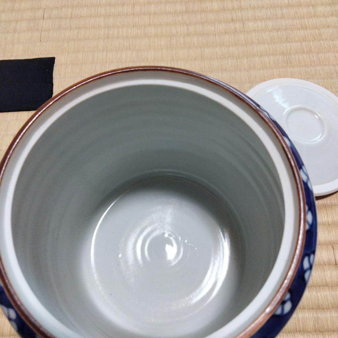 高野昭阿弥　染付祥瑞山水宝尽水指、大徳寺茶杓、　織部蓋置、唐物写　独楽棗、未使用