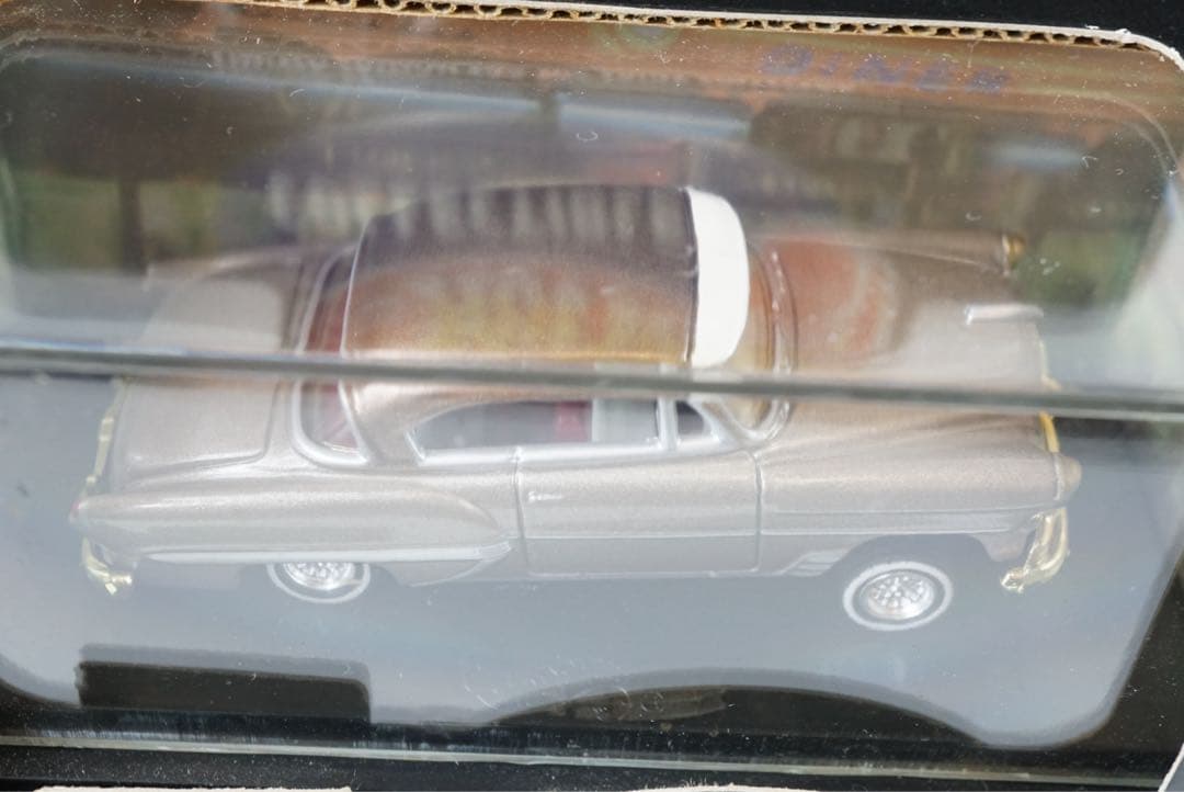 ミニカー Hot Wheels Collectibles 53 Chevy