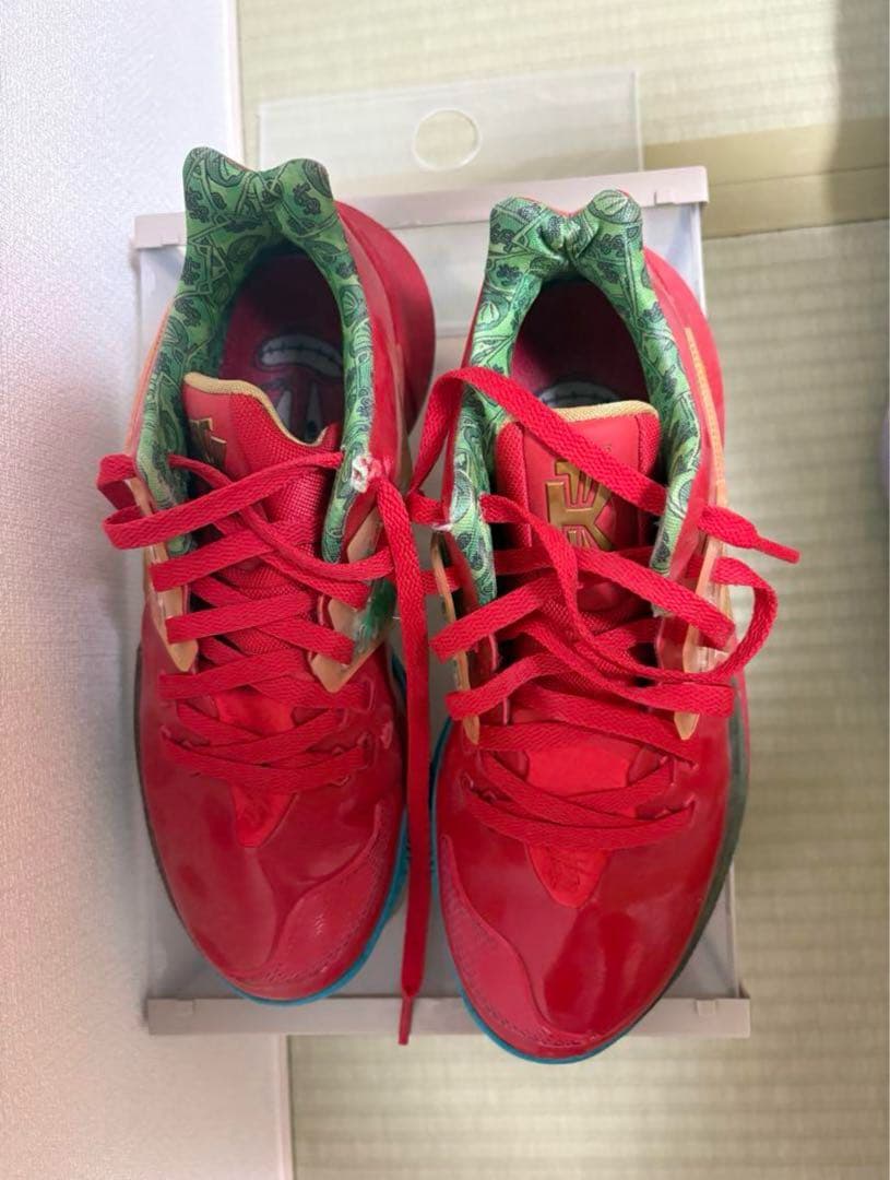 Nike Kyrie low2 カイリーロー2 スポンジボブ