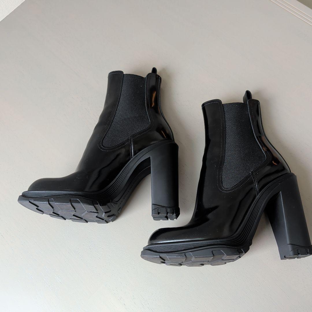 Alexander McQueen サイドゴアブーツ ブラック