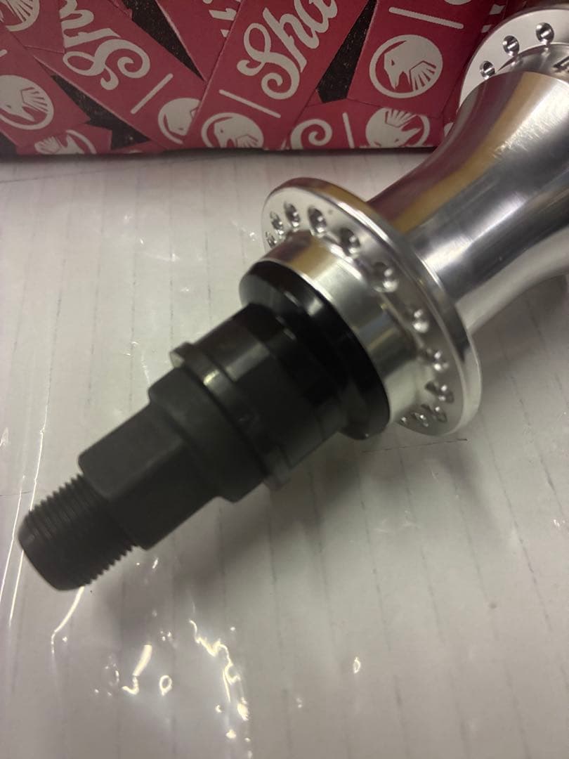BMXハブ　「Shadow Definitive C assete Hub 」