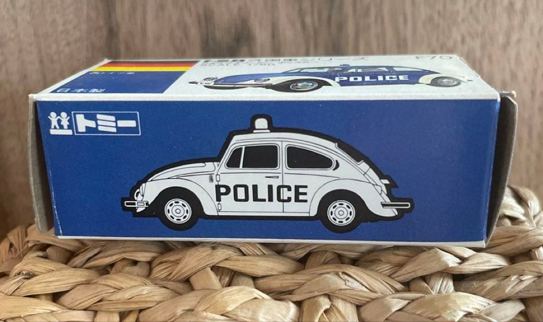 〈トミカ〉青箱 F70 フォルクスワーゲン ポリスカー ドイツ緑 (日本製)