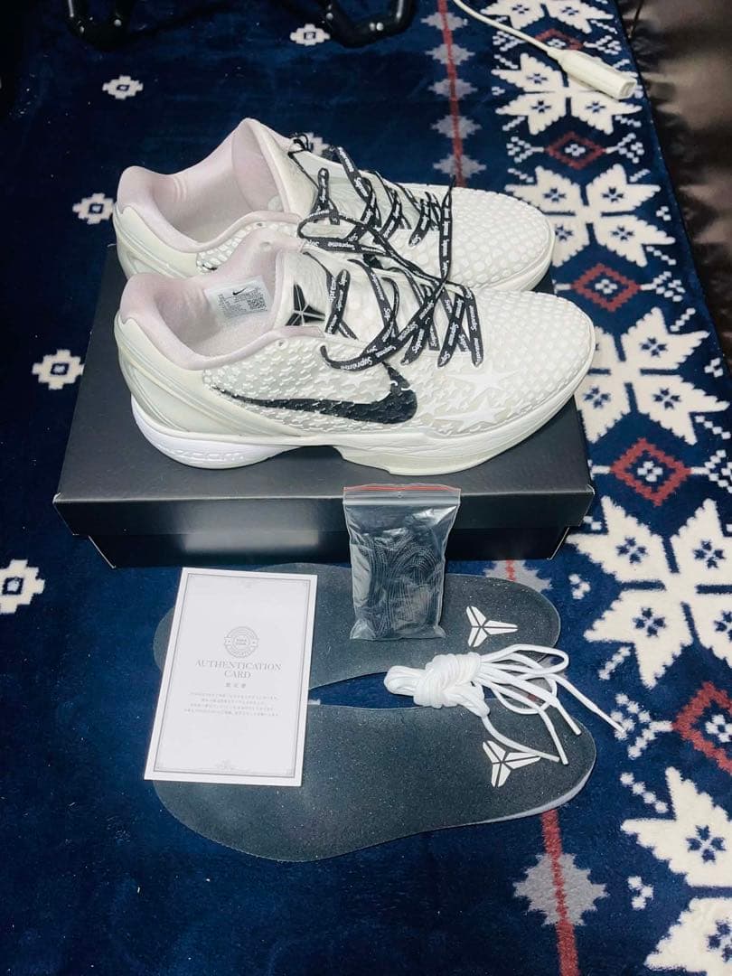 ナイキ バスケットボールシューズ ホワイト/オレンジ