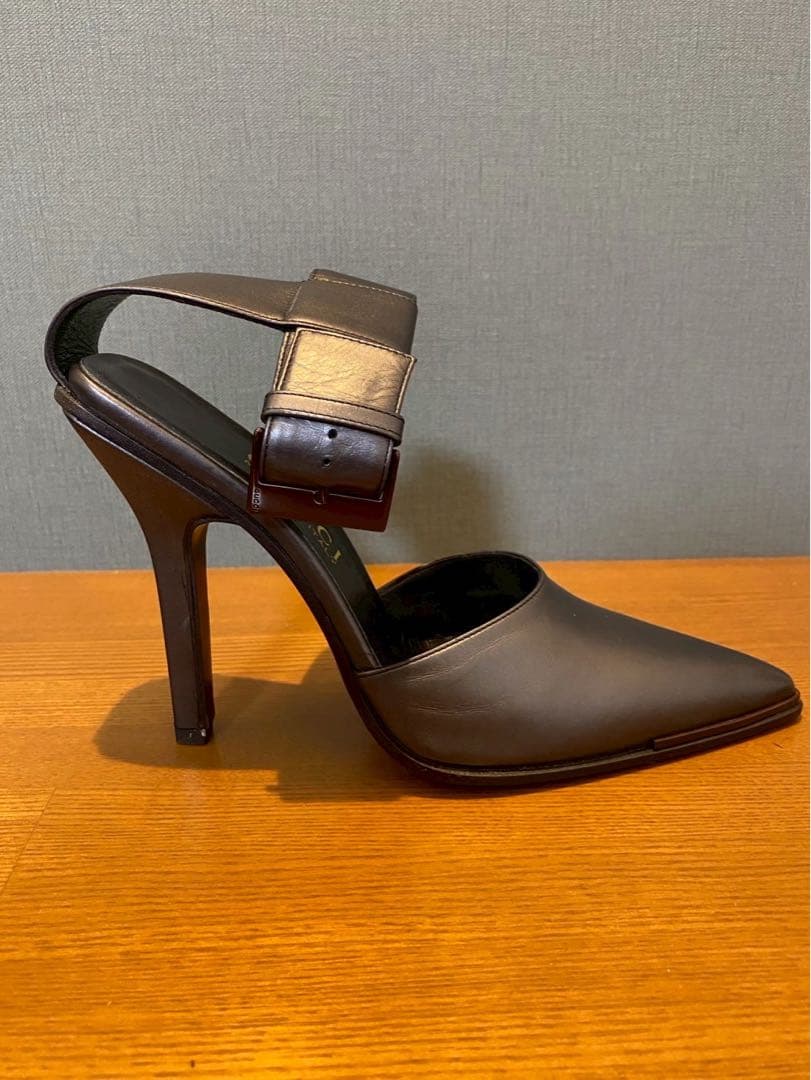 GUCCI グッチ　アンクルストラップ　ミュール　パンプス　ピンヒール