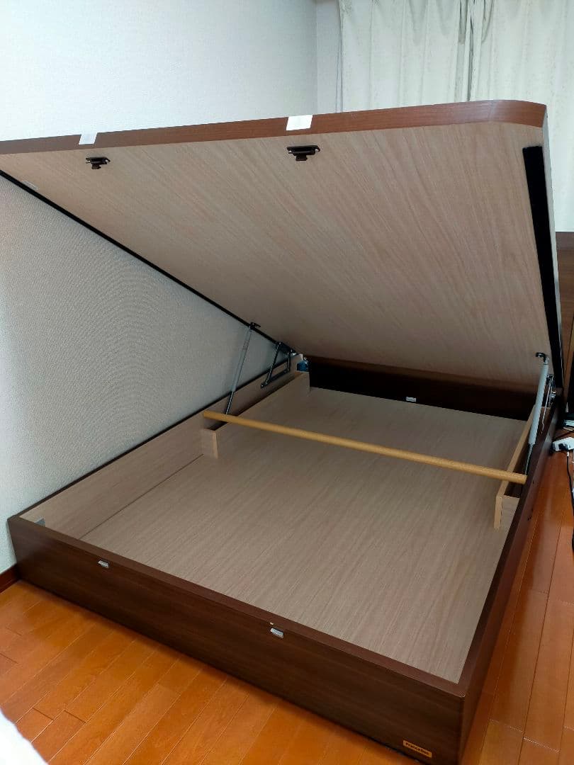 フランスベッド跳ね上げ式ダブルサイズ　フレームのみ