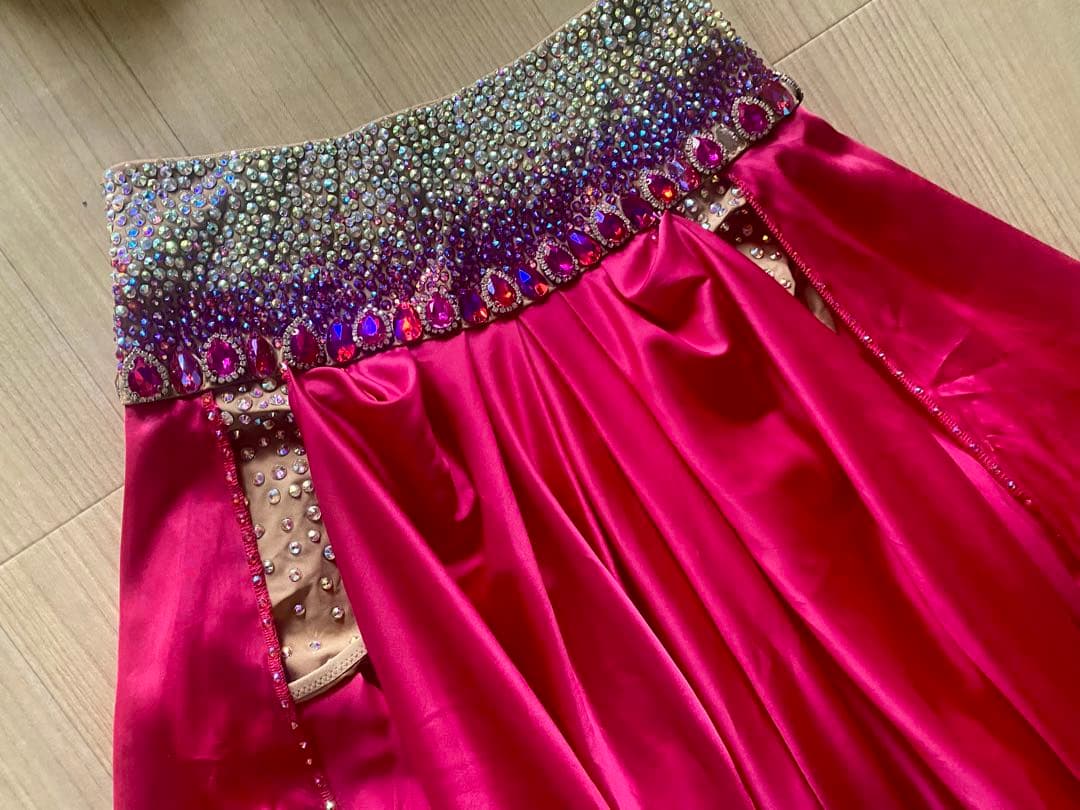 【貴重】入手困難　isadora designのオリエンタルコスチューム♡ピンク