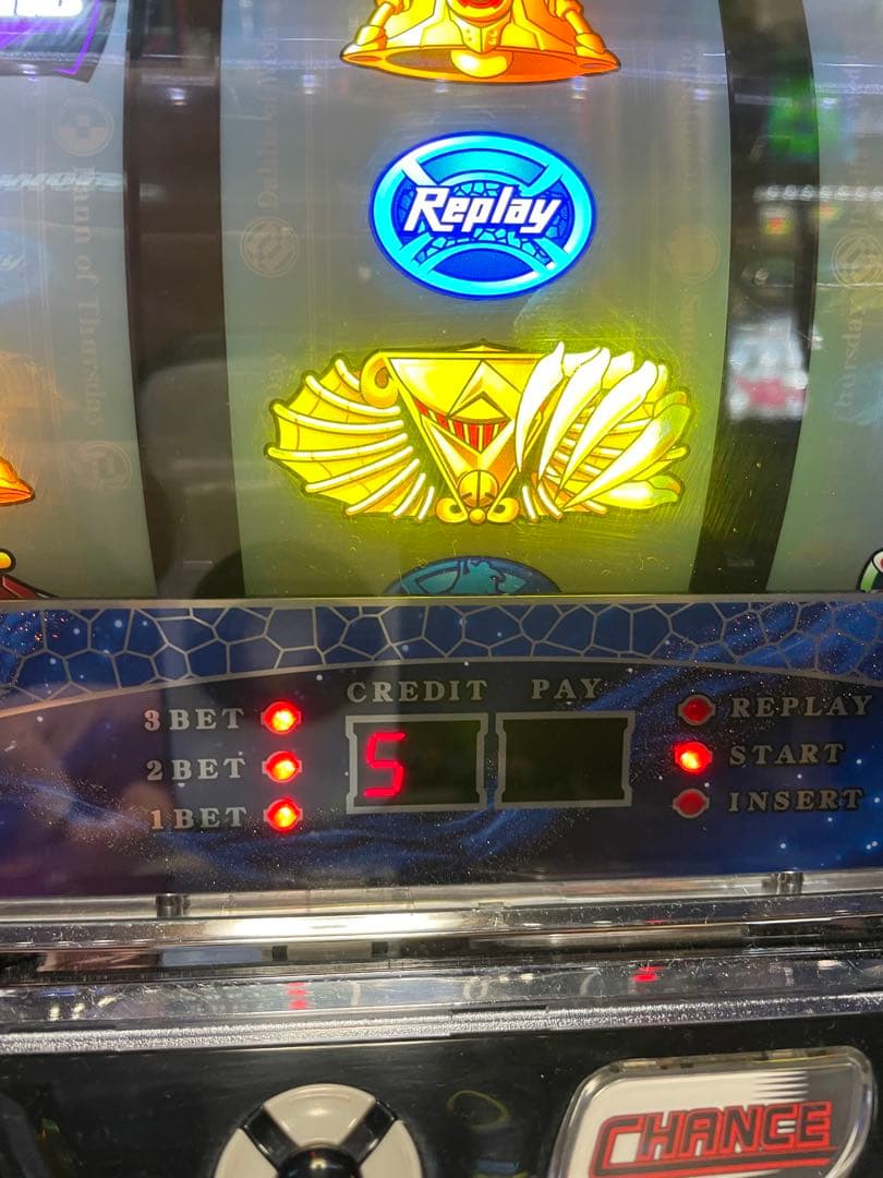 【引き取り歓迎】パチスロ 実機 ガン×ソード