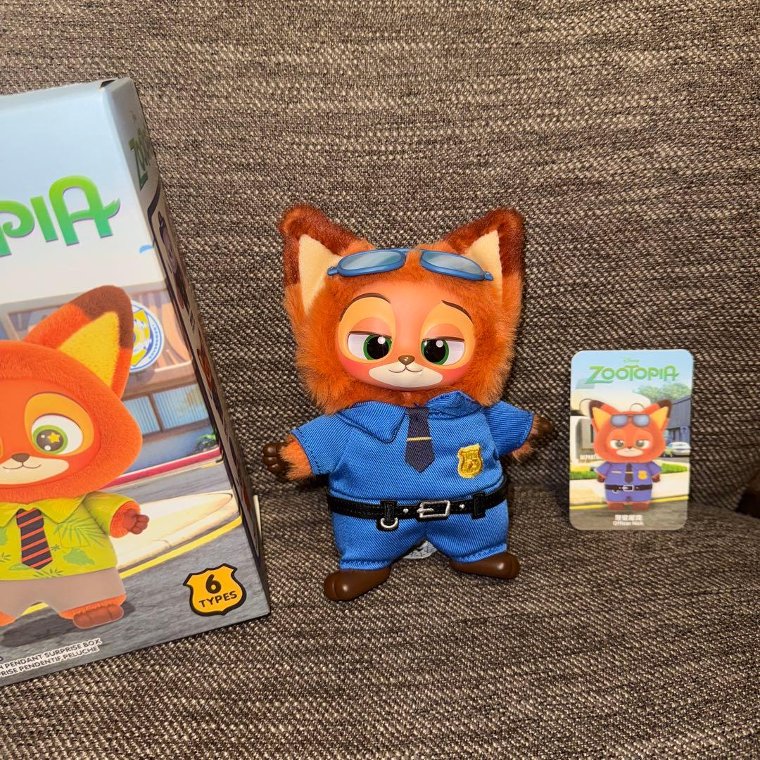 MINISO ディズニー　ズートピア　マスコット　ジュディ　ニック　警官 2点