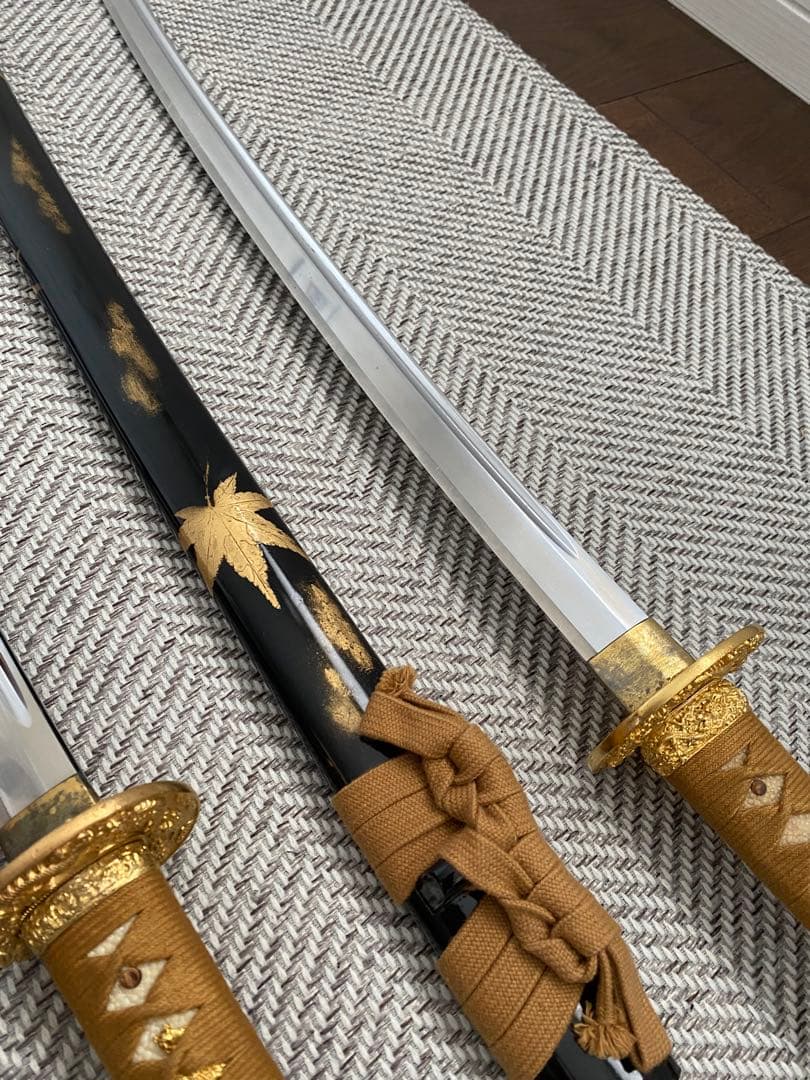 黒金装飾の刀 2本セット