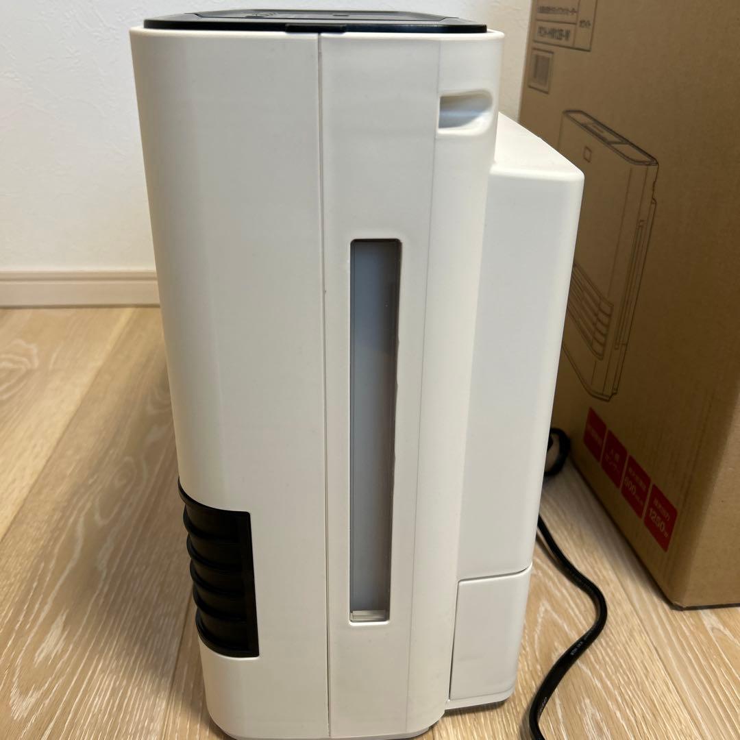 IRIS OHYAMA セラミックファンヒーター PCH-HM12B-W