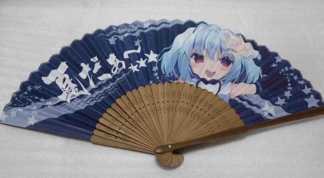 ➕オーイズミ➕　1000ちゃん　「夏だぁ〜」　扇子