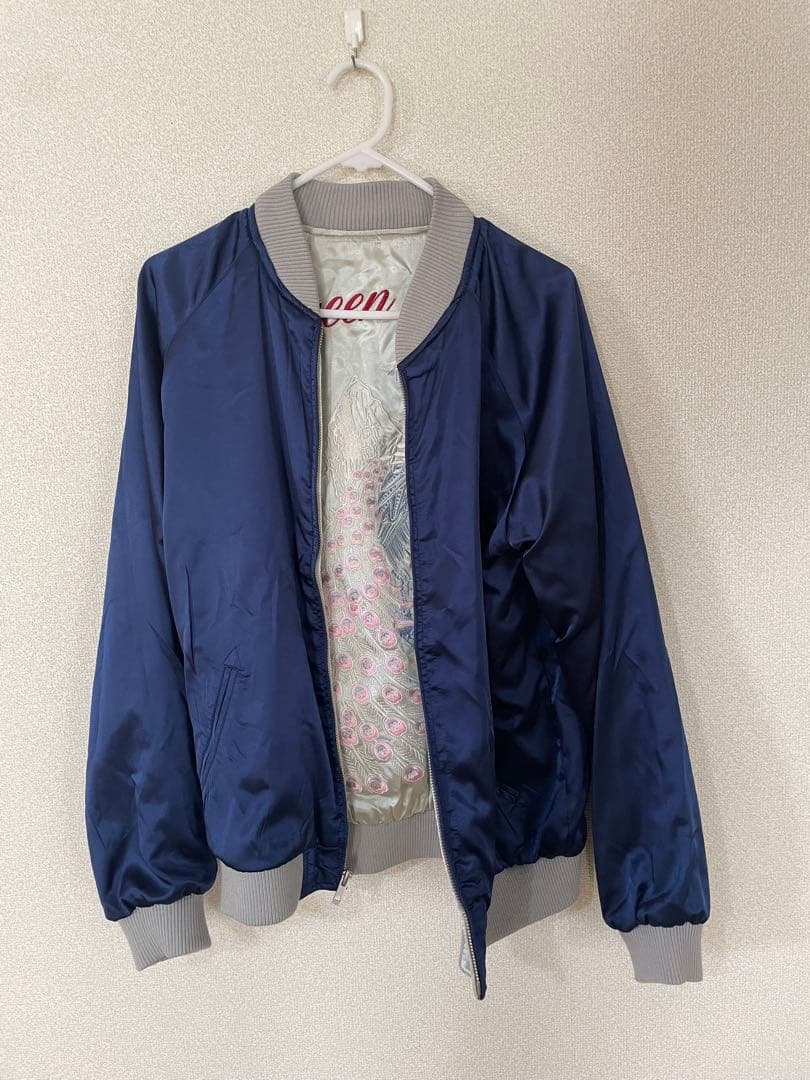 女王蜂オリジナルスカジャン　「氷山孔雀」