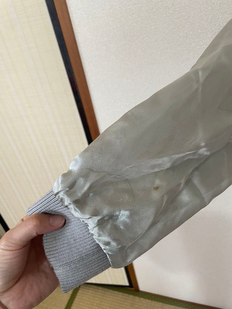 女王蜂オリジナルスカジャン　「氷山孔雀」