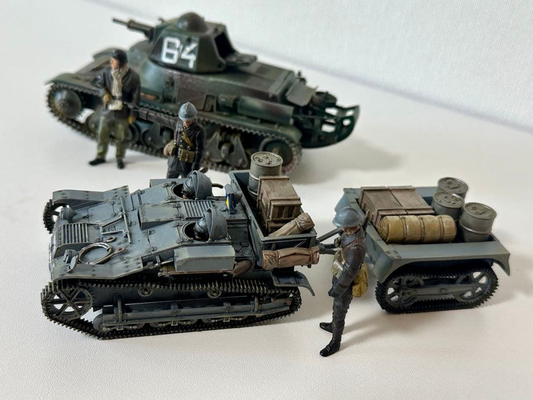 タミヤ1/35フランスH39&陸軍UEトラクター塗装完成品
