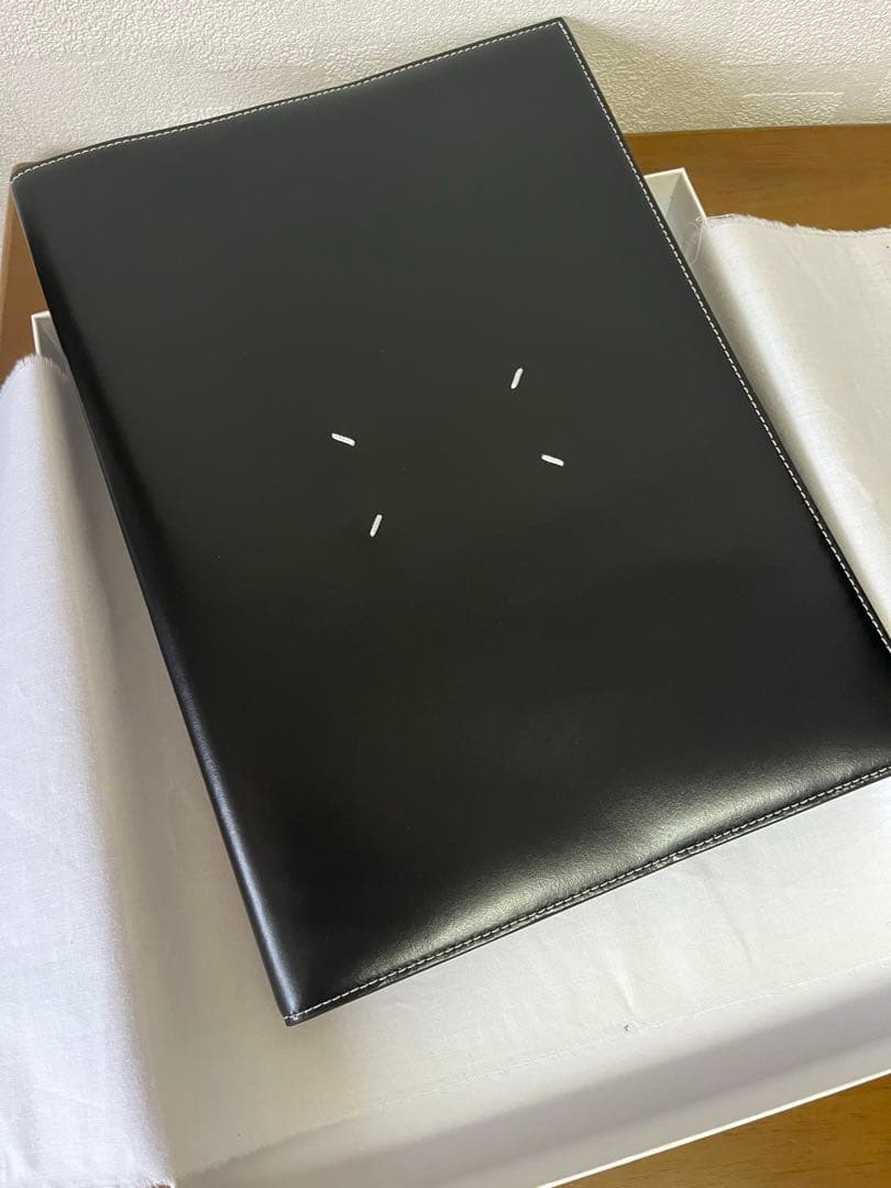 専用　メゾンマルジェラ　A4サイズ　牛革ノートカバー