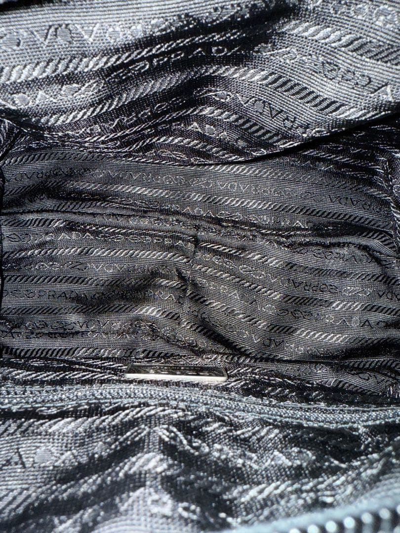 PRADA プラダ 三角ロゴ アイコン ナイロン ショルダーバッグ