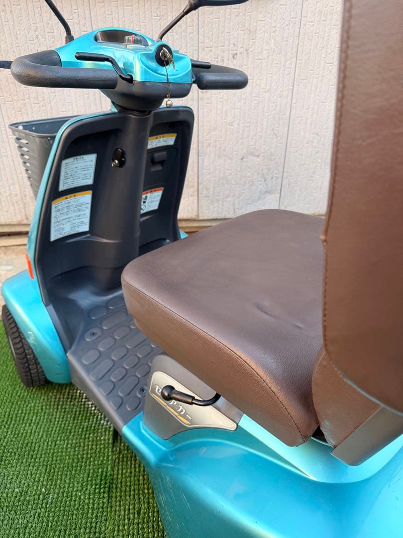 SUZUKI スズキ　ET4D セニアカー　シニアカー　電動車椅子