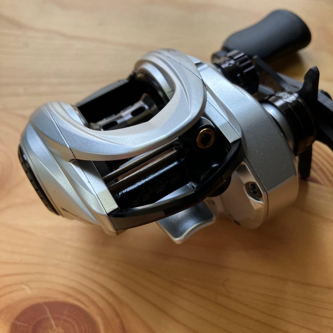 【4日迄】アブガルシア ZENON MG7-L(左ハンドル)