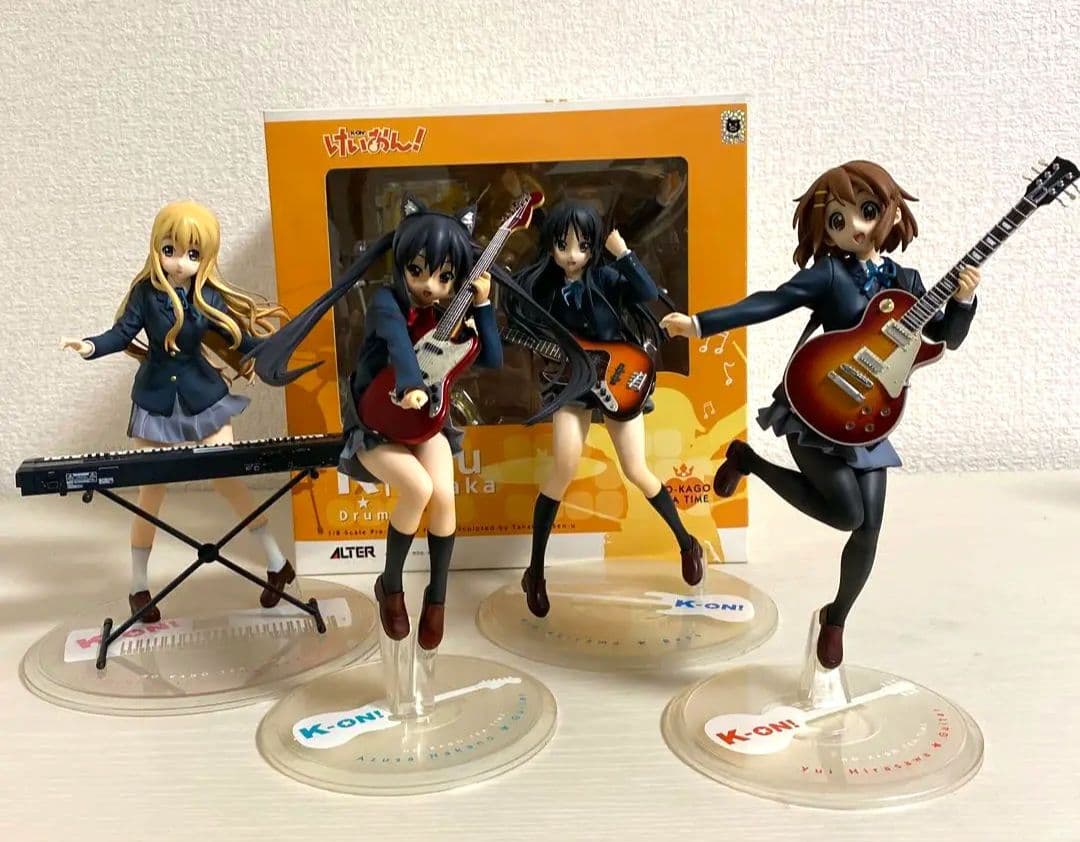 ALTERけいおん! 1/8フィギュア5体セット平沢唯秋山澪田井中律琴吹紬中野梓