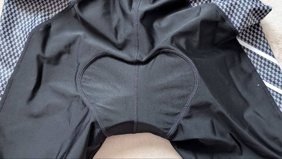 【数回のみ使用】2XU トライアスロンウェア 黒/黄　Lサイズ