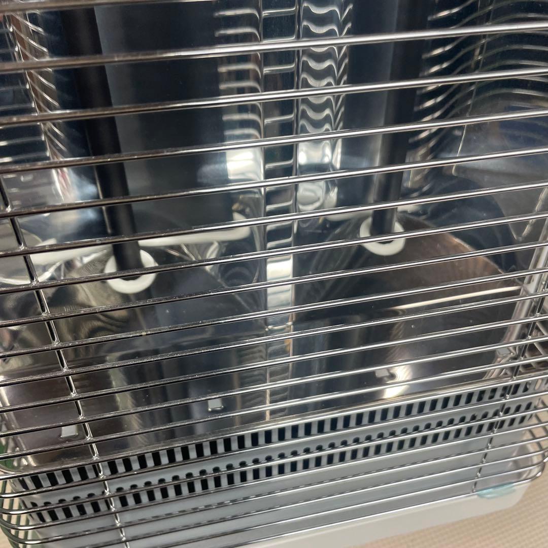 ダイキン 遠赤外線暖房 セラムヒート ERFT11ZS-W 22年製