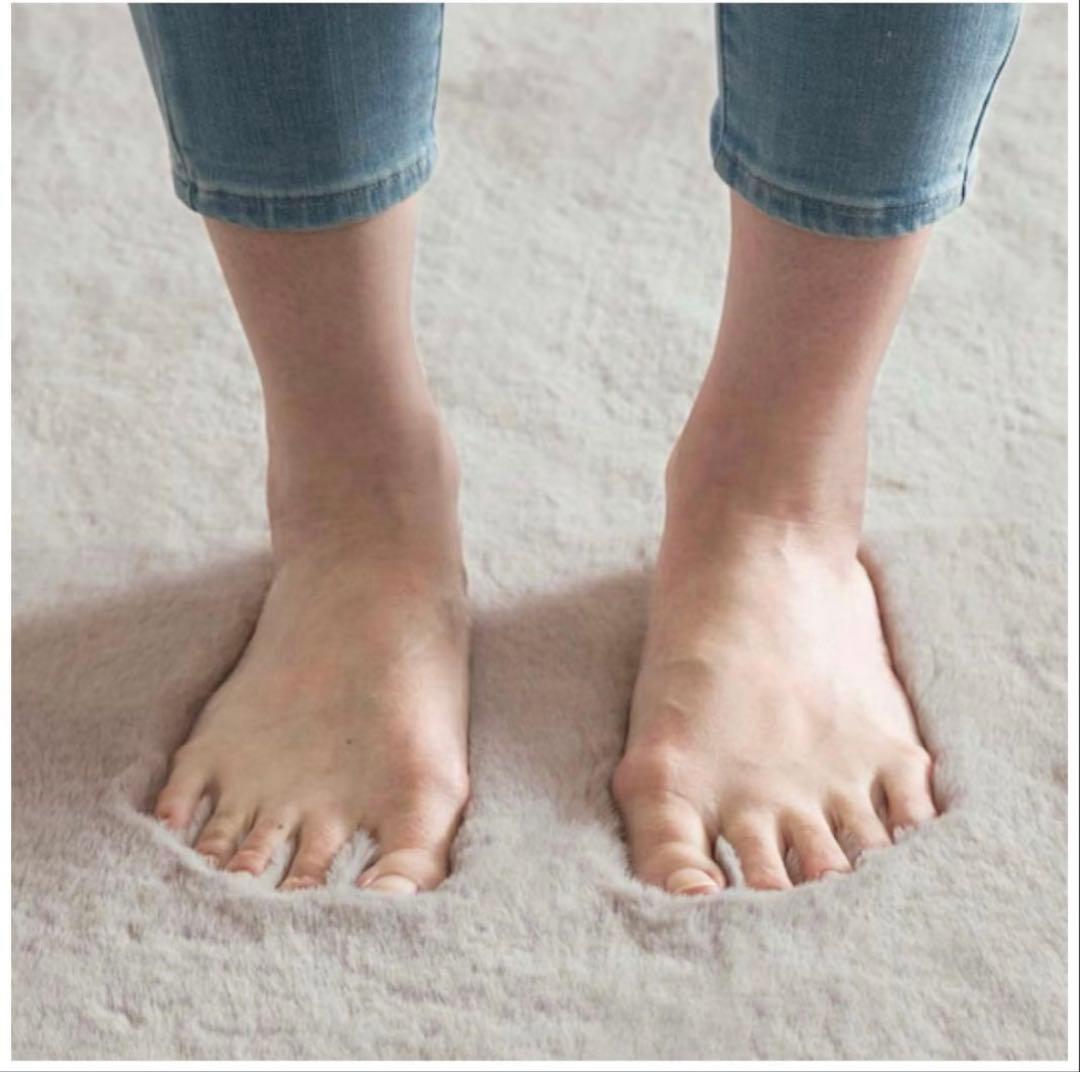 【未使用】　ニトリ　ウサギラグ3 LMO USO1 200×200