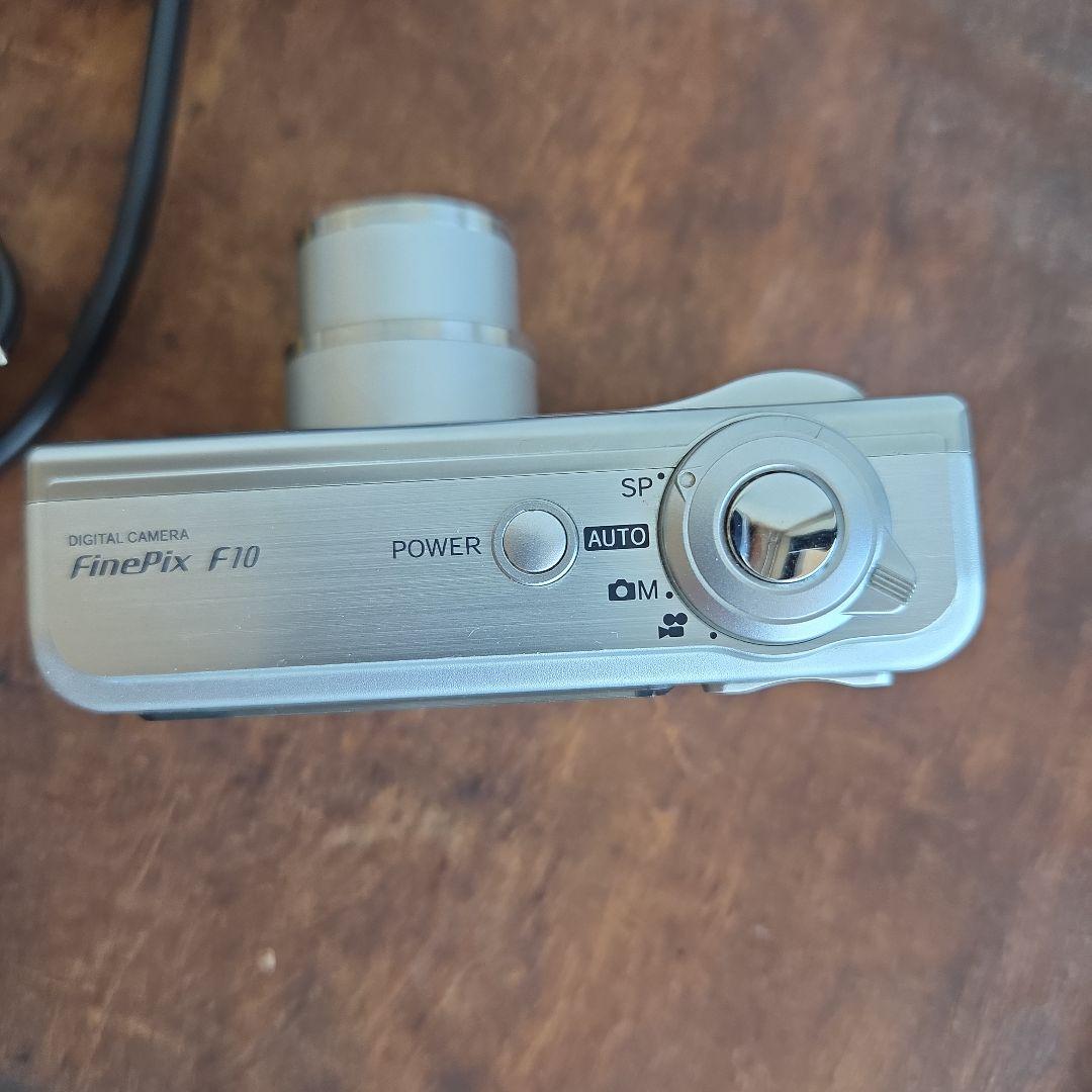 FUJIFILM FinePix F10 フジフィルム デジタルカメラ