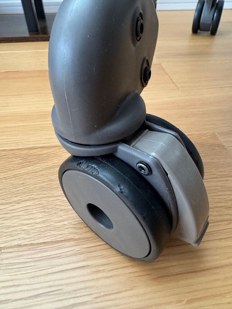 美品 Combi コンビ ネムリラ 電動　ブラウン　動作確認済！！