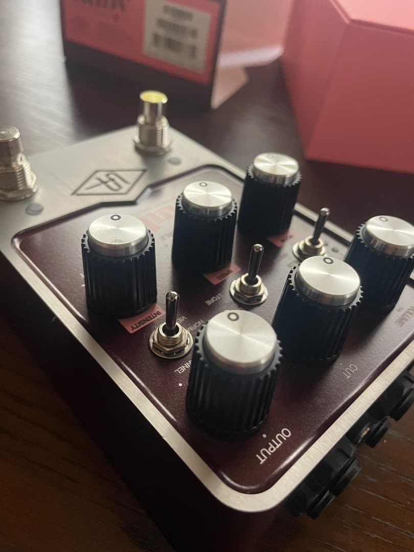 ギター UAFX Ruby Top Boost Amplifier e63