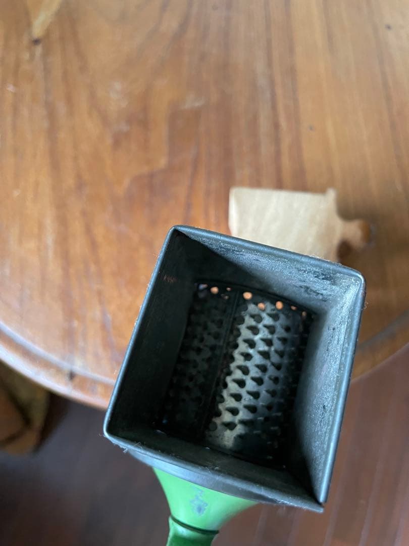 イギリス　アンティーク　チーズ　グレーター　削り　グラインダー　Tala社