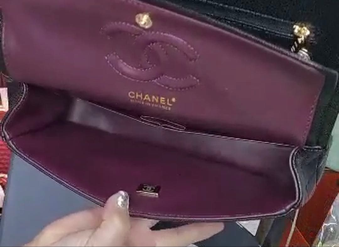 ブラックキルティングレザーショルダーバッグ