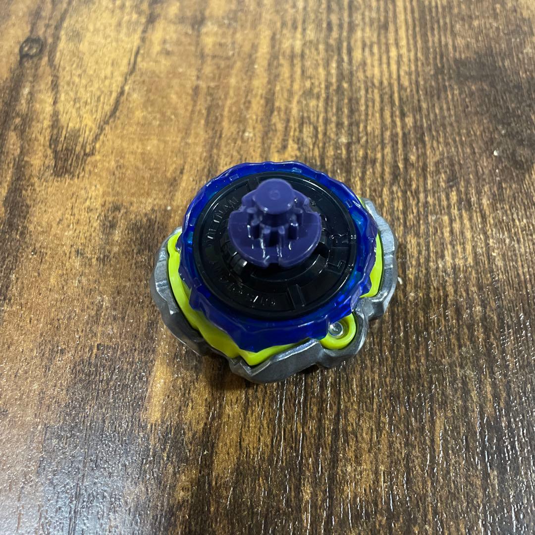 【限定新品ベイ】ベイブレードX オロチクラスタ9-60LR あ2