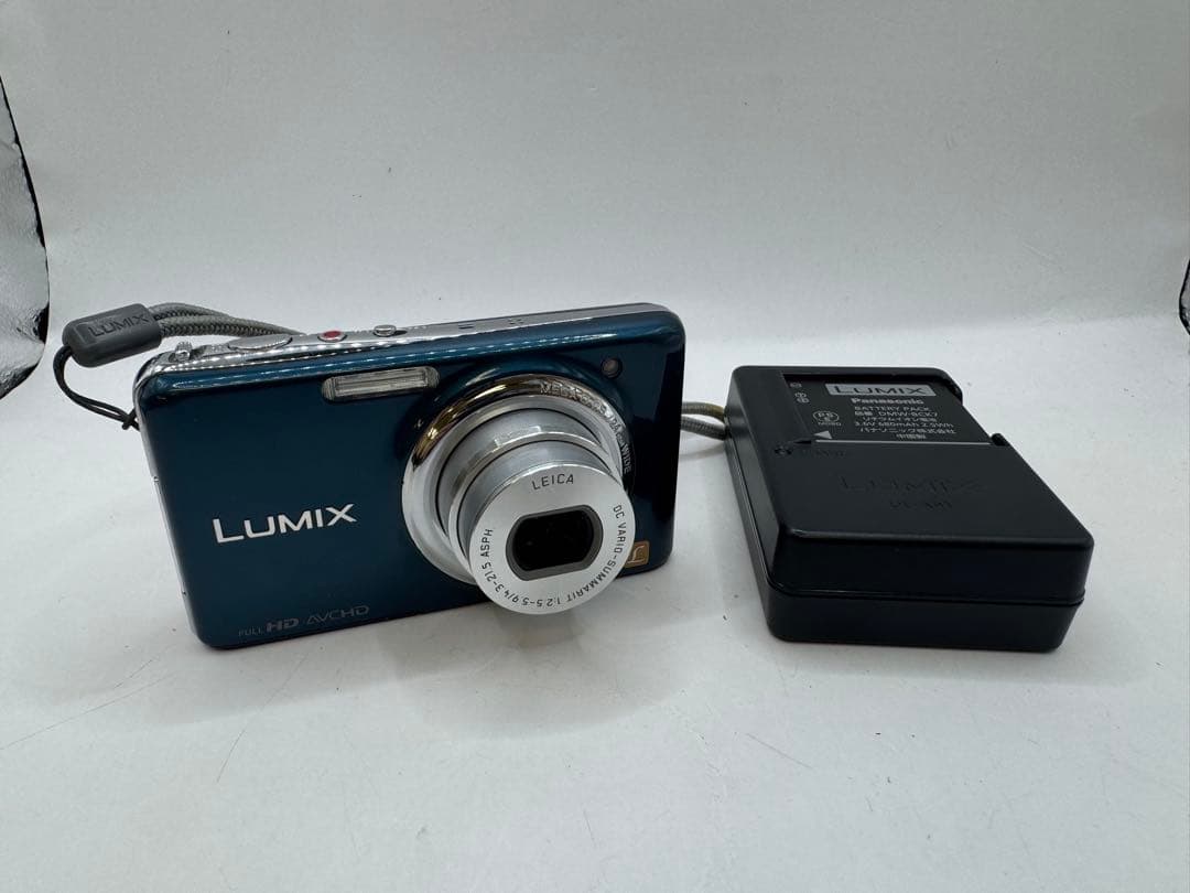 Panasonic LUMIX DMC-FX77 ブルー デジタルカメラ