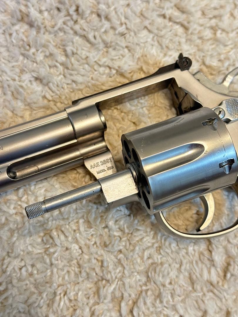 モデルガン　357マグナム　6インチ スミスアンドウェッソン　S&W