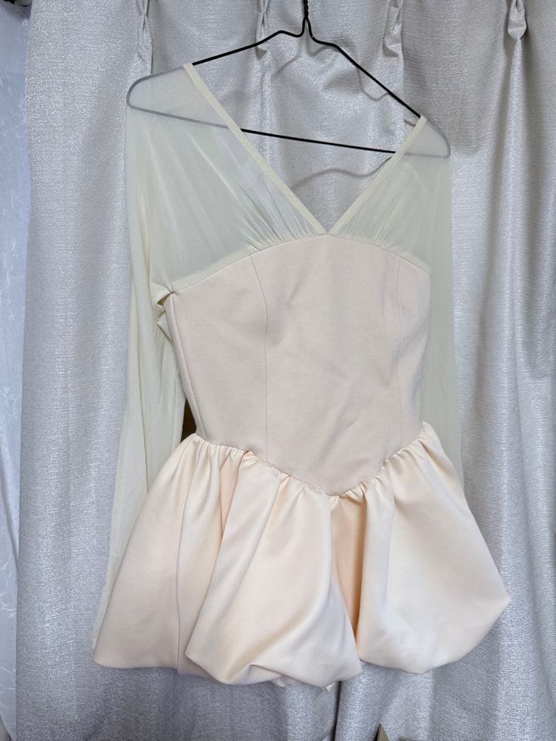 poláura ポローラビスチェドッキングバルーントップス