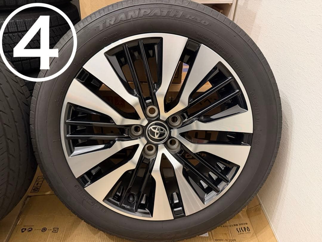 ④トヨタ アルファード30 SCパッケージ 18インチ235/50R18