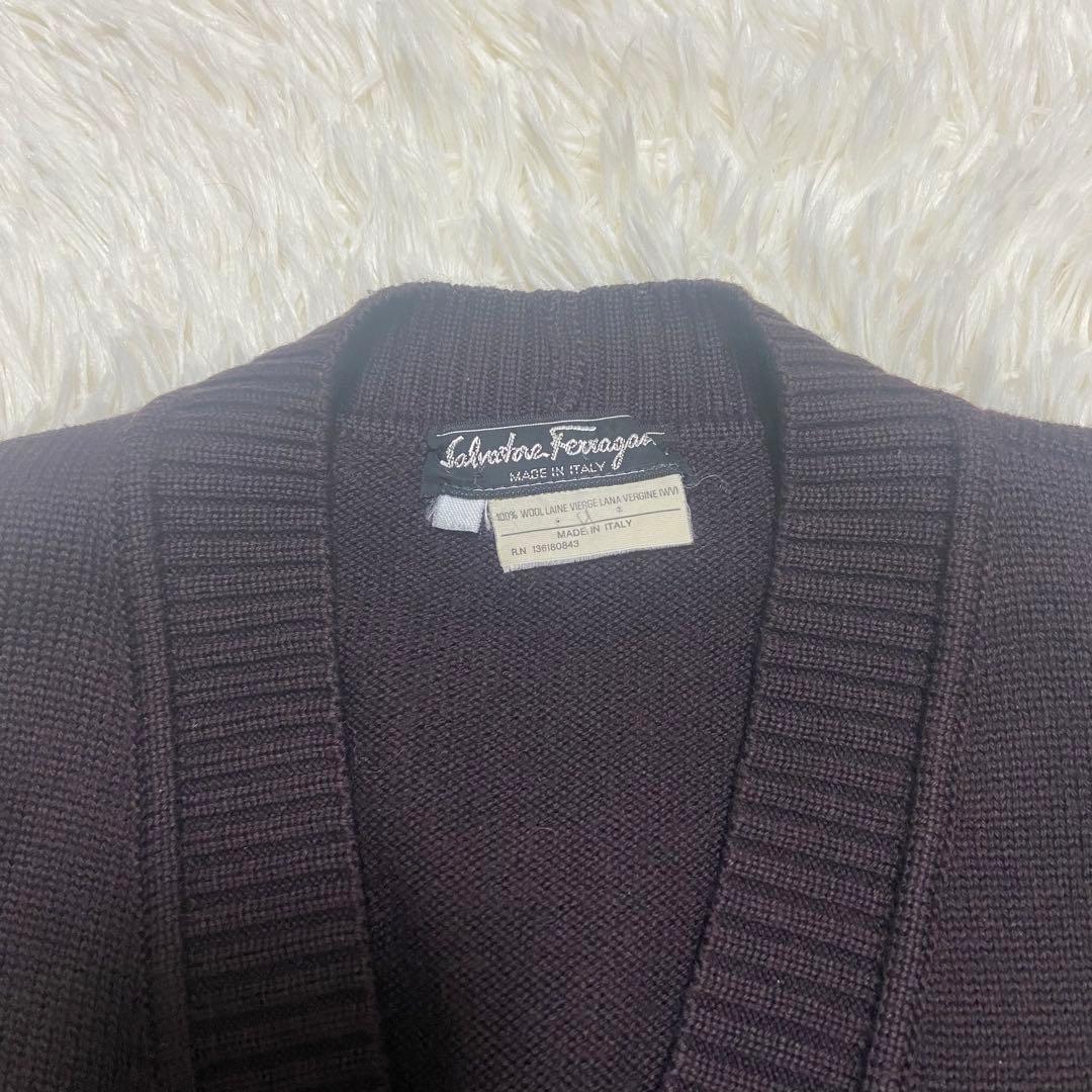【美品】フェラガモ　ニット カーディガン 金ボタン カーディガン　ヴァラ　ロゴ