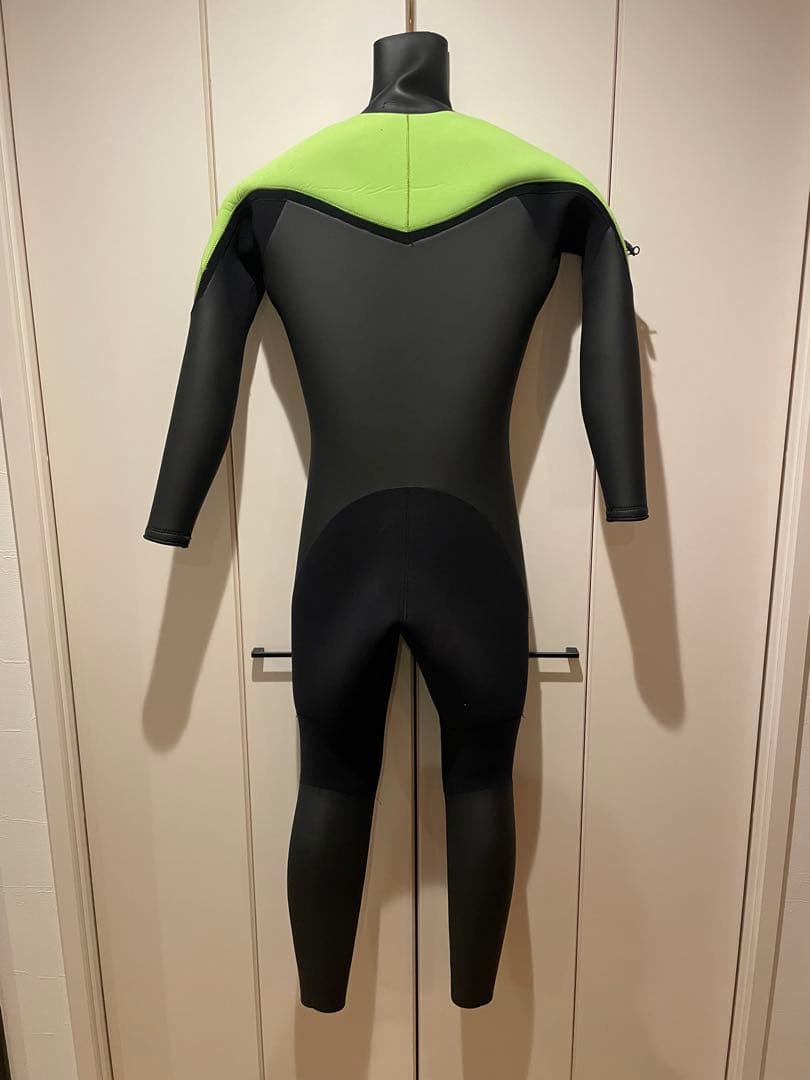 ウェットスーツ セミドライ　5×3ミリ　メンズ