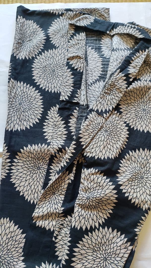 綿麻の浴衣　菊柄