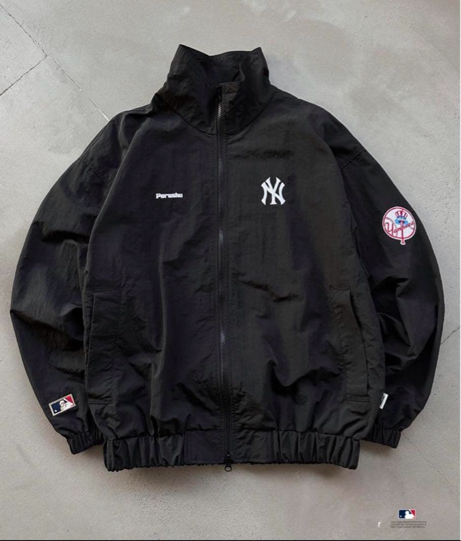 こ*ん様 New York Yankees フルジップジャケット 黒