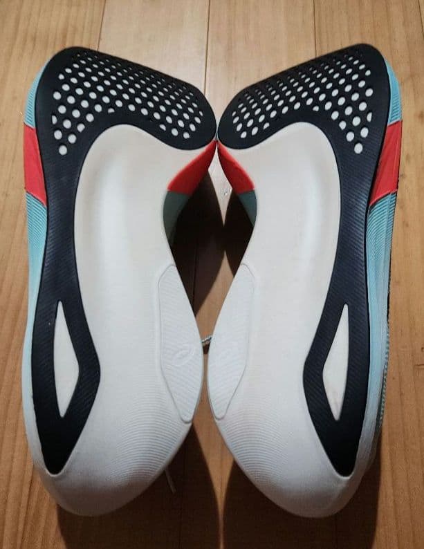 さ*お様 ASICS　メタスピード　エッジパリ　28.5㎝