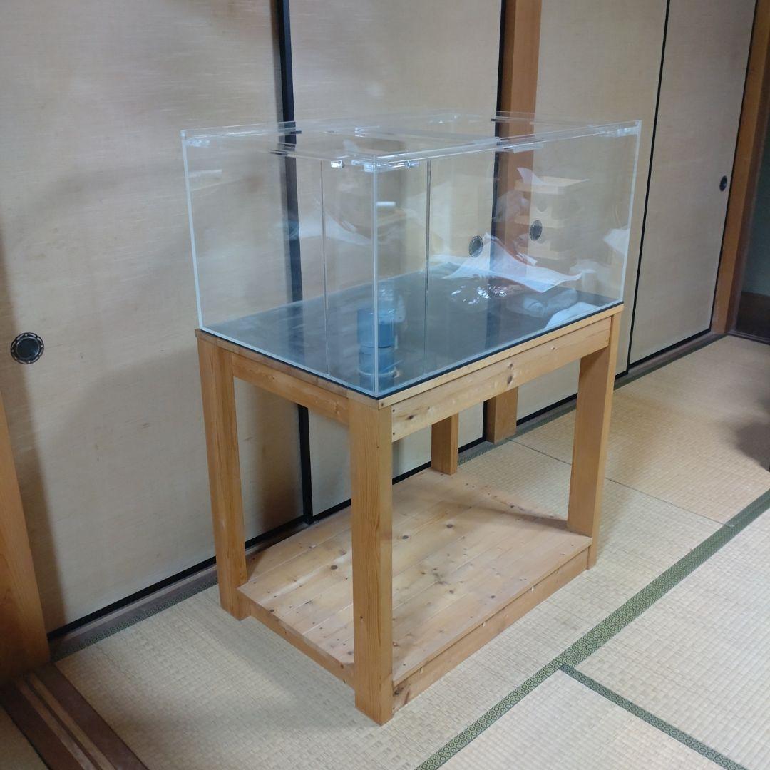 大型アクリル水槽