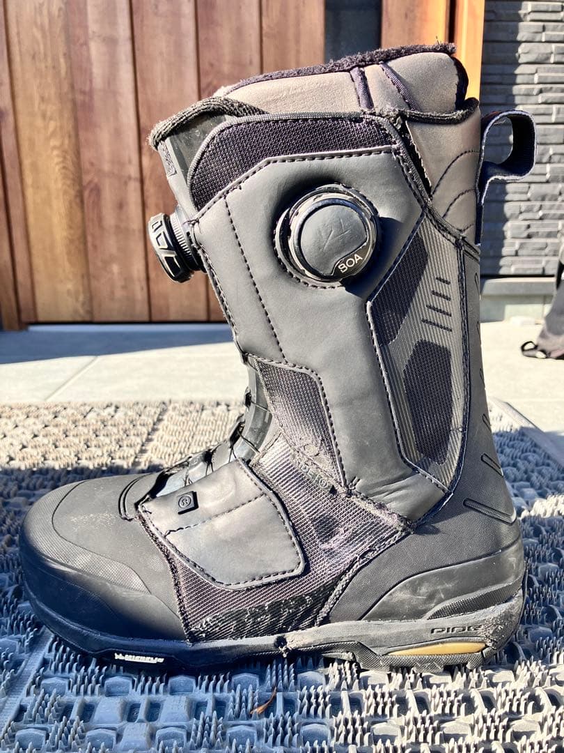 INSANO ブラック スノーボードブーツ 26cm