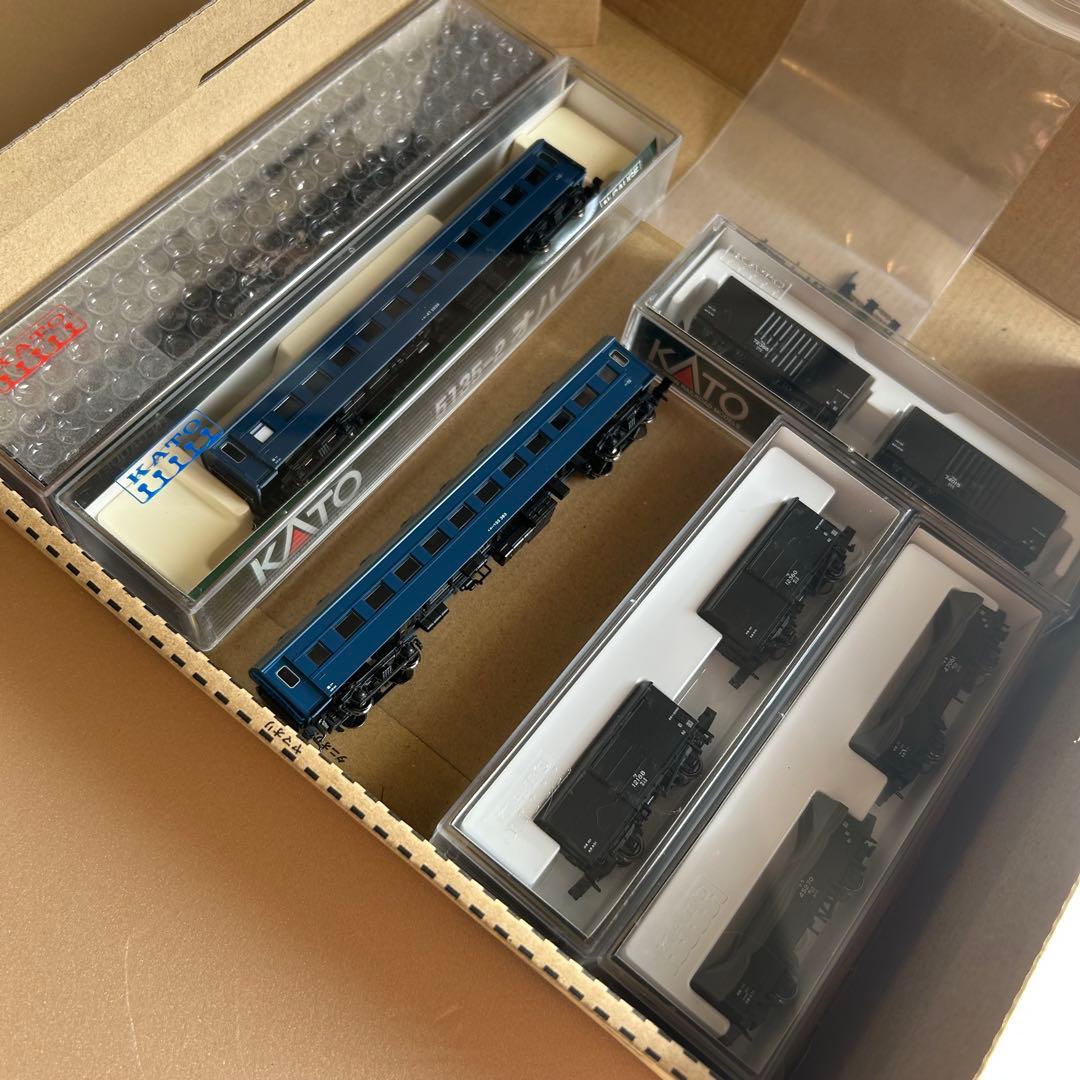 KATO C12+客車2両+貨車6両