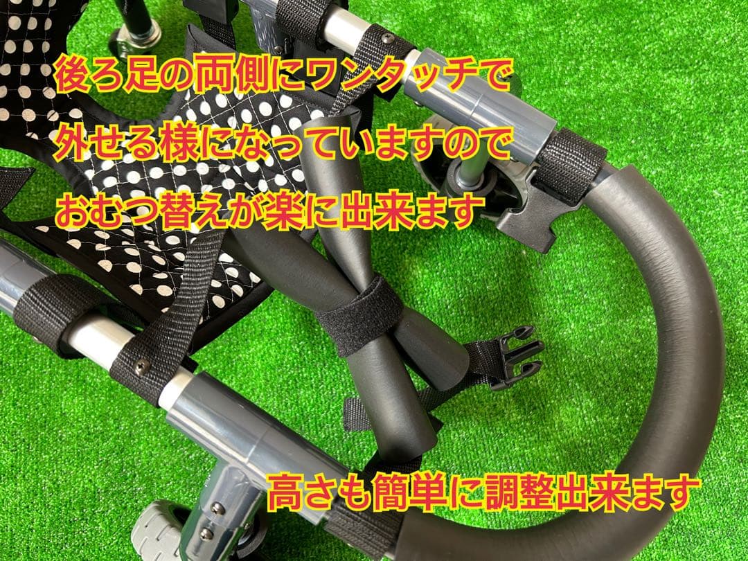 小型犬4輪歩行器　犬用車椅子　介護用　顎のせ枕付き　4.5〜6kg