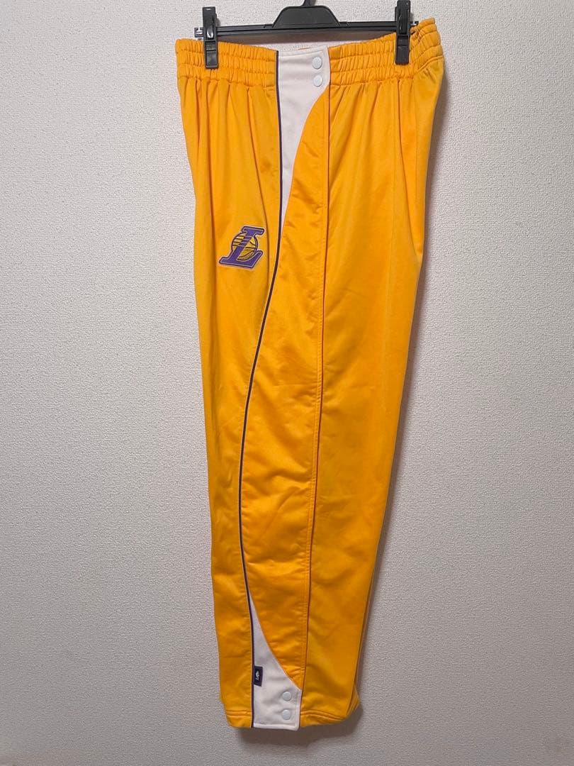レイカーズ　ウォームアップパンツ　XL